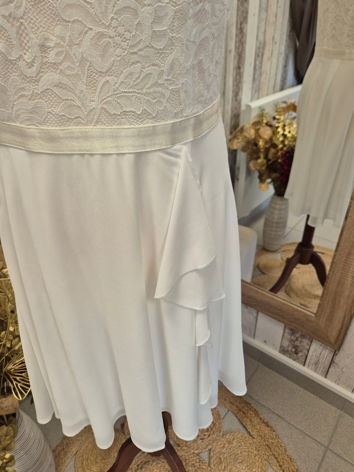 Robe ecru TM