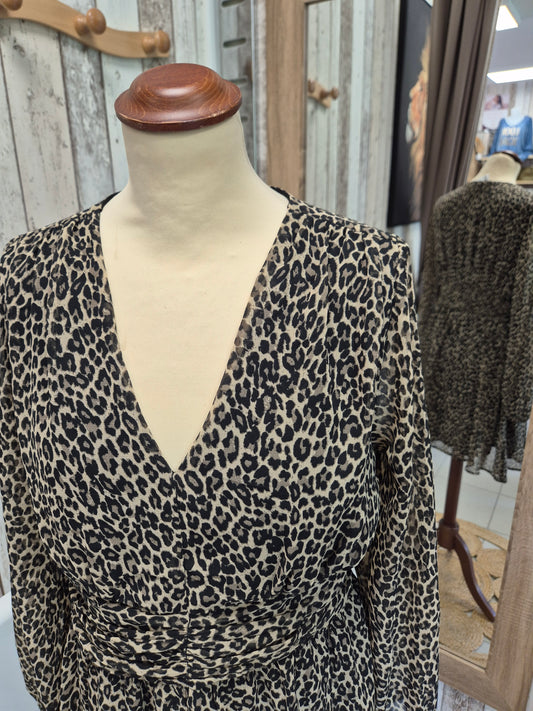 Robe leopard T38