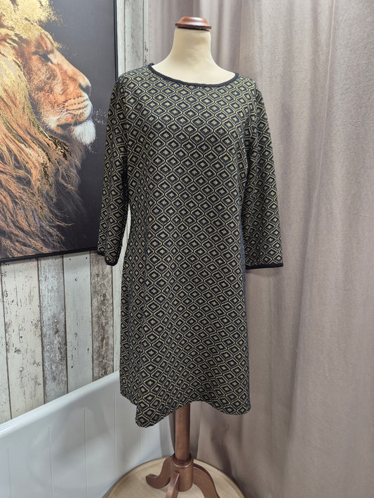 Robe noir dorée T 40/42