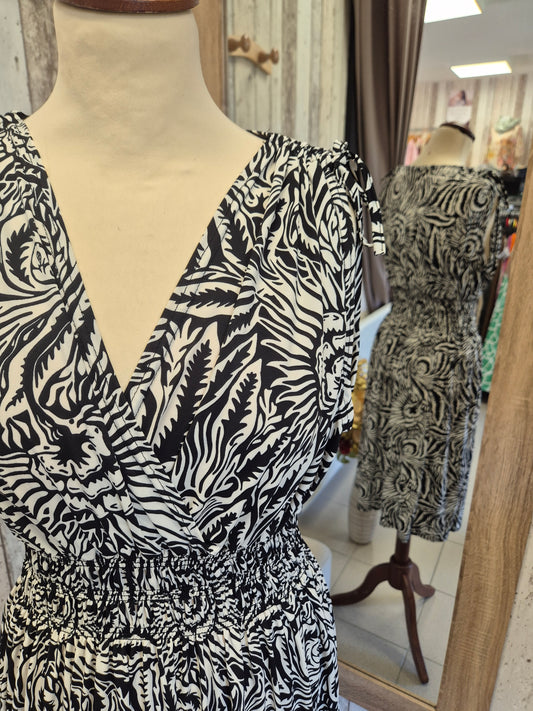 Robe Magique courte  TU DU 38 AU 52/54