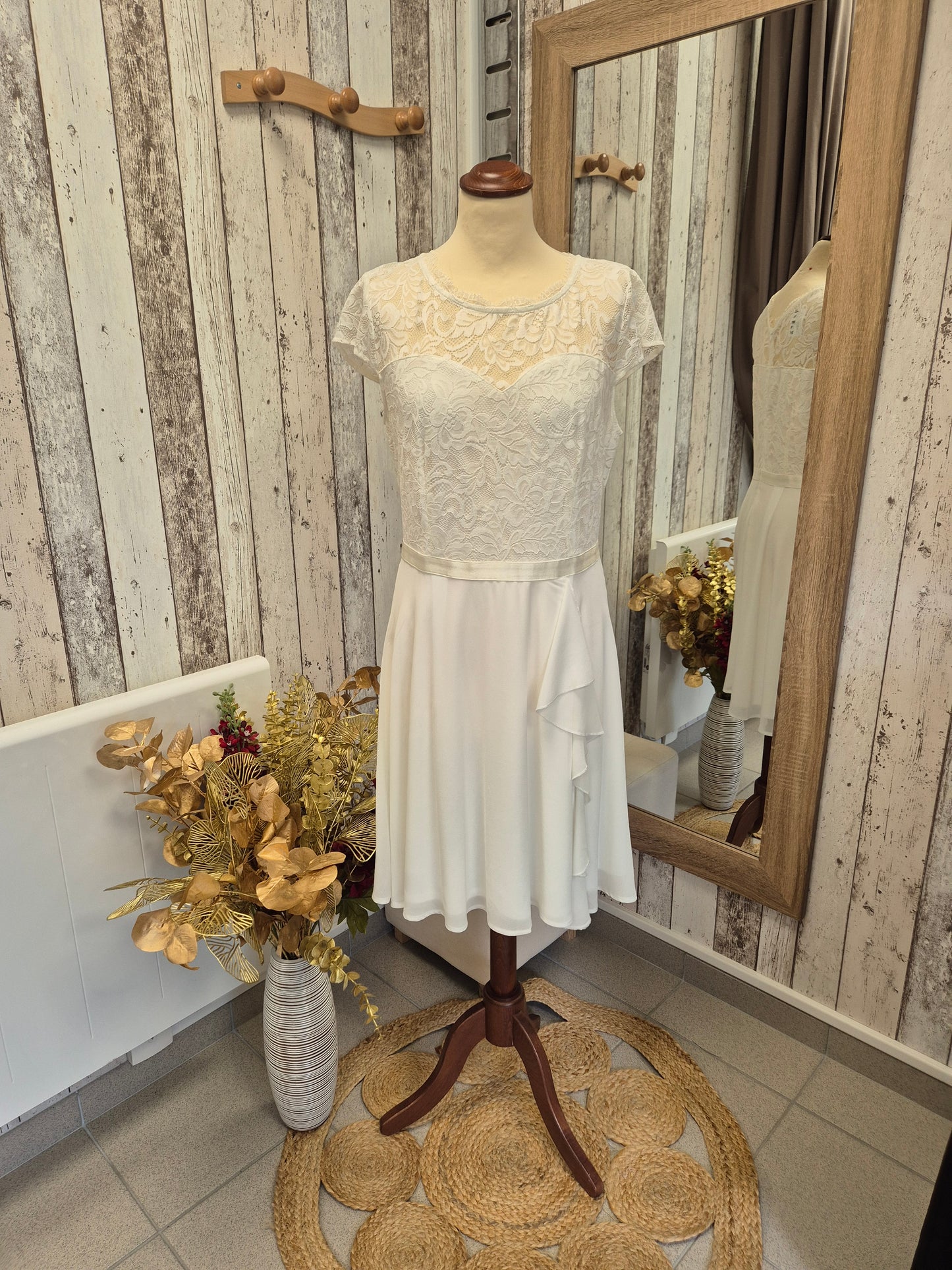 Robe ecru TM