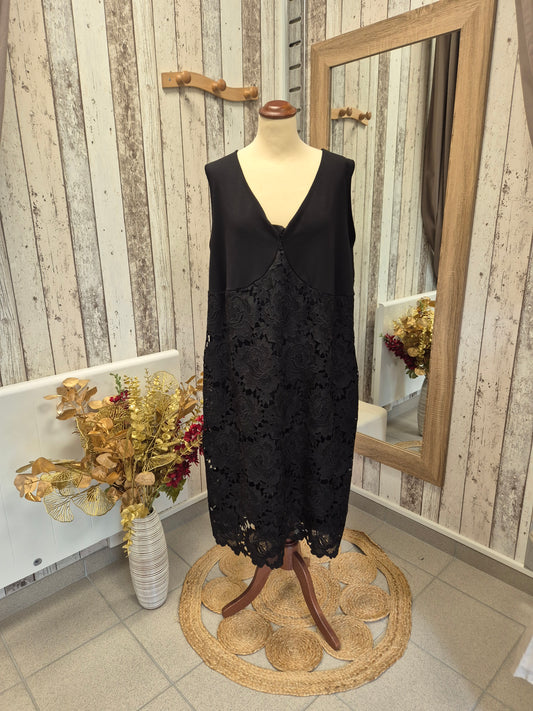 Robe Dentelle T52/54
